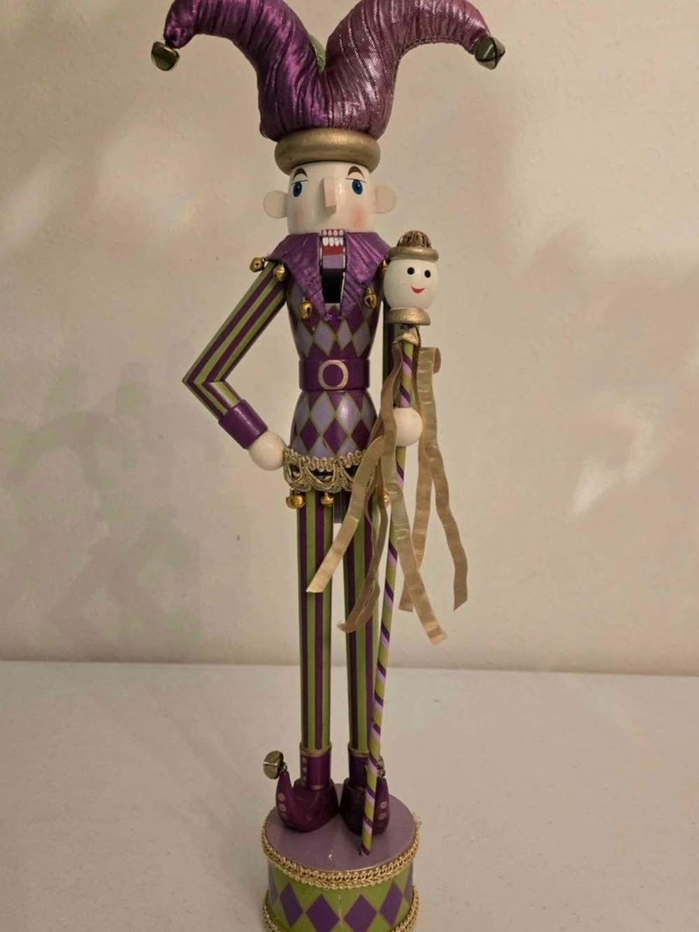 Pier 1 Imports Jester Nutcracker 2010 18 Inch